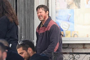 Брэд Питт вернулся к работе во вторник на съемках нового фильма «Всадники» в Греции