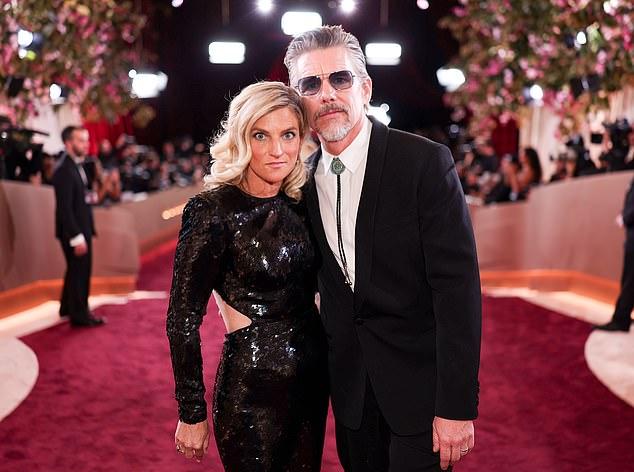 Итан Хоук шокировал фанатов вульгарным признанием на афтерпати British Vogue и British GQ в воскресенье после проигрыша на BAFTA в номинации «Лучший актер»