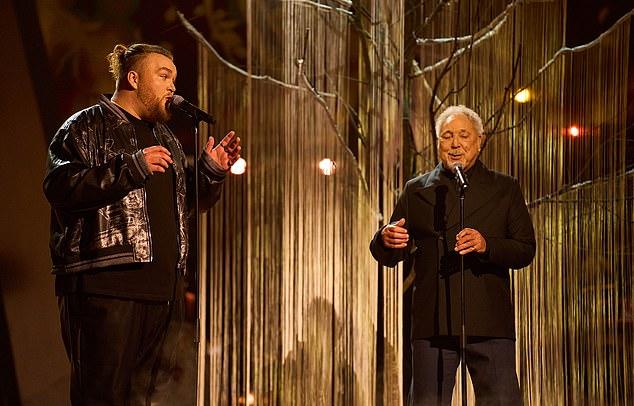 Финалист The VoiceUK отказался от мечты о славе, вернувшись к обычной работе после безуспешных попыток пробиться в музыкальную индустрию по окончании шоу