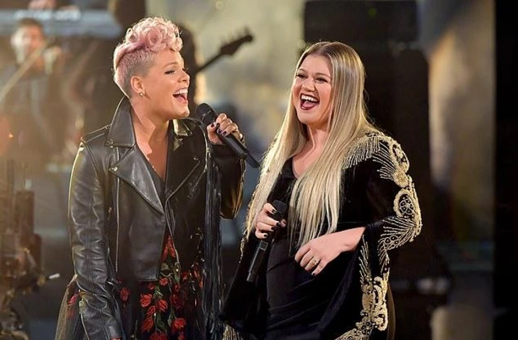 Пинк может стать ведущей ток-шоу Келли Кларксон