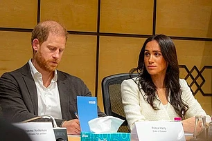 Король и наследный принц Иордании проигнорировали принца Гарри и Меган Маркл во время их визита