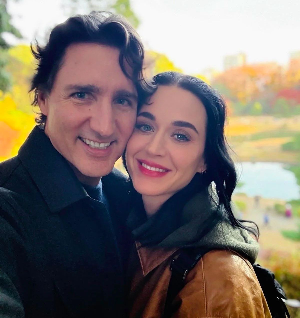 «Она слишком торопится»: друзья Кэти Перри обеспокоены её стремительным романом с Джастином Трюдо