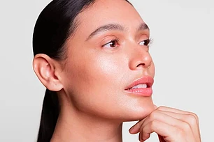 Умывание солёной водой: новый бьюти-хак или опасный эксперимент для вашей кожи?