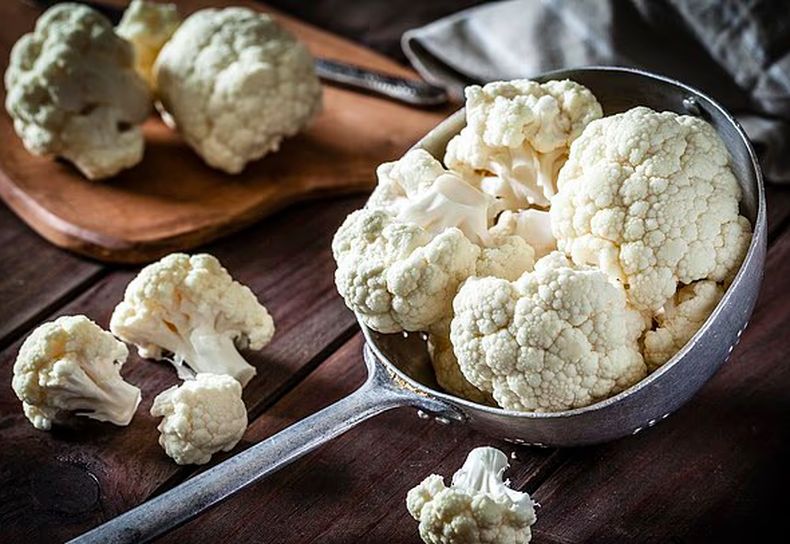 Почему все снова влюбились в цветную капусту (и как готовить её, чтобы было вкусно и полезно)