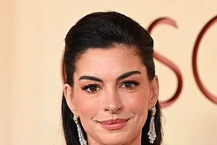 Конец эпохи «перекачанных» лиц: хирурги раскрыли новый стандарт красоты на красной дорожке «Оскара»