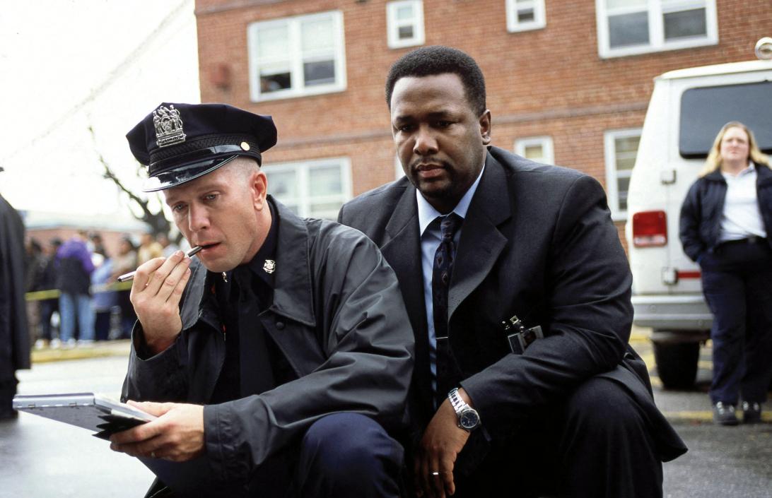 Шокирующие подробности трагической гибели Бобби Брауна в результате пожара в сарае в среду стали известны из аудиозаписи звонка в 911