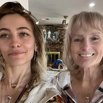 Воссоединение матери и дочери