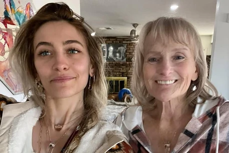 Воссоединение матери и дочери