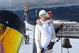 Он глава компании, который выкладывается по полной как в работе, так и в развлечениях