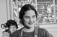 Бывшая детская звезда 80-х годов была замечена на крайне редкой прогулке в Лос-Анджелесе в этом месяце, держась незаметно и вдали от шума Голливуда