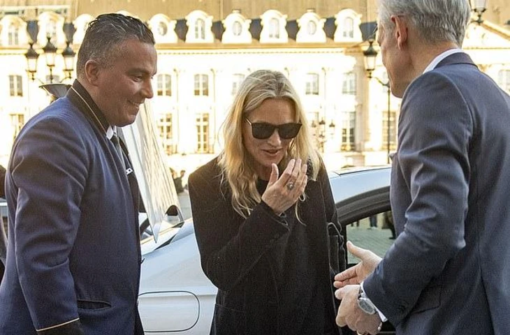 Кейт Мосс и её дочь Лила: Двойники на Неделе моды в Париже