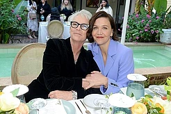 Джейми Ли Кёртис продемонстрировала свои формы в поддержку нового фильма своей крестницы