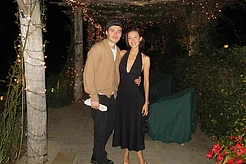 Никола Пельтц неловко уклонилась от вопроса о продолжающемся семейном конфликте ее мужа Бруклина Бекхэма с его родителями, Дэвидом и Викторией