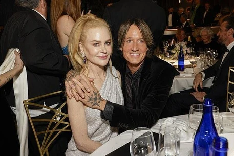 Недавно ставшая свободной Николь Кидман вполне может быть готова к новым знакомствам после расставания с бывшим мужем Китом Урбаном