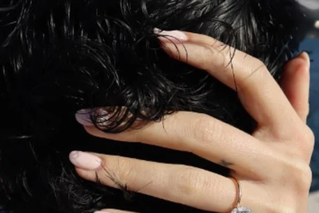 Самая красивая девочка в мире Тилан Блондо подтвердила помолвку с Беном Атталем