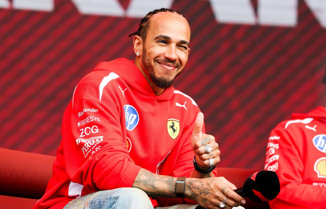 Сначала дружба?