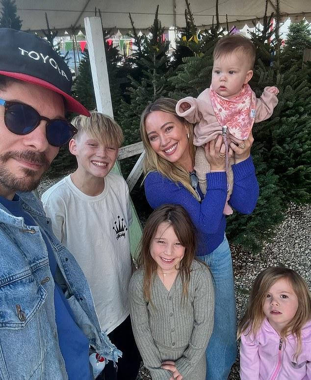 Хилари Дафф и ее второй муж Мэттью Кома провели романтический вечер в престижном стейк-хаусе The Eighty Six в районе Вест-Виллидж на Манхэттене в понедельник