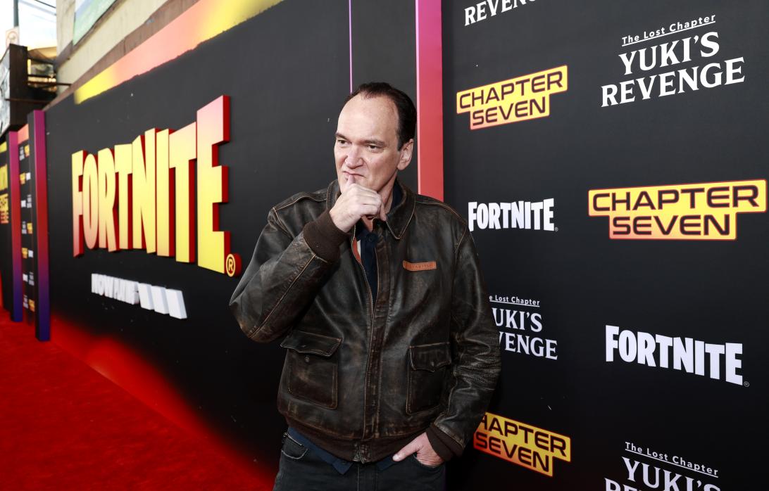 Квентин Тарантино обвинил Розанну Аркетт в погоне за заголовками после того, как она осудила использование им слова на букву «Н» в «Криминальном чтиве»