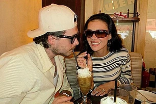 Никола Пельтц прошла четыре месяца изнурительных балетных тренировок для роли в предстоящем фильме «Прима»