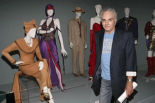 Костюмер Жан-Пьер Дорлеак открыто называет имена нескольких знаменитостей, работа с которыми стала для него настоящим кошмаром