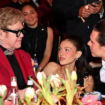 Элтон Джон попытался примирить Бруклина Бекхэма с семьей на оскаровской вечеринке