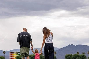 Джастин Бибер удивил новым образом на вечеринке после «Оскара»