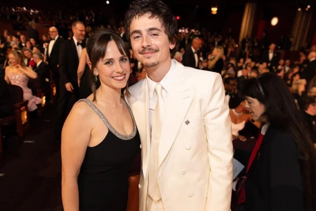 Сестра Тимоти Шаламе, Полин, похоже, продемонстрировала холодность по отношению к Кайли Дженнер во время их встречи на «Оскаре» 2026 года в воскресенье вечером