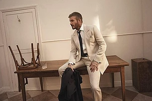 Дэвид Бекхэм произвел фурор в новой фотосессии для своей коллекции Boss после громких нападок Николы Пельтц на семью ее мужа Бруклина