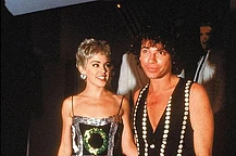 Роман Кайли Миноуг и Майкла Хатченса: раскрывая давние секреты