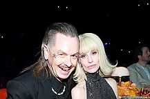 Келли Осборн сделала себе новую татуировку после того, как на этой неделе стало известно о её неожиданном расставании с женихом