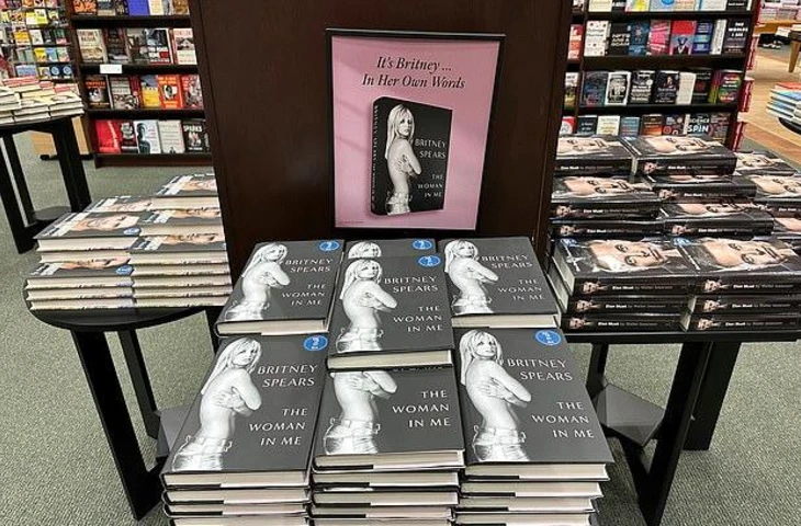 Бритни Спирс прервала молчание спустя три недели после ареста за вождение в нетрезвом виде