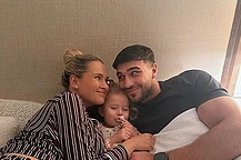 Боксер Томми Фьюри назначил масштабный бой всего через день после предполагаемой даты родов своей беременной партнерши Молли-Мэй Хейг