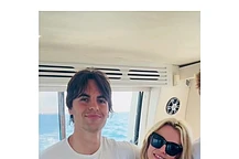 Трое — это компания