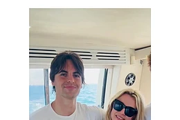 Трое — это компания