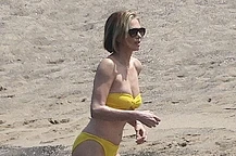 Шарлиз Терон провела редкий отпуск на Гавайях