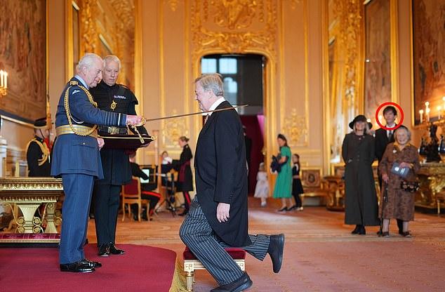 Как гласит старая поговорка, любовь часто приходит, когда мы ее меньше всего ждем — и, судя по всему, Стивен Фрай мог бы с этим согласиться