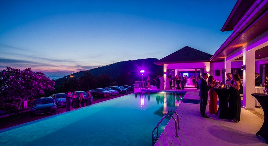 Как звезды отдыхают в Таиланде: обзор самых роскошных вилл Пхукета, где останавливаются знаменитости и проходят закрытые вечеринки