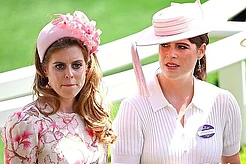 Как скандал вокруг принца Эндрю делает принцесс Беатрис и Евгению изгоями и угрожает их бракам