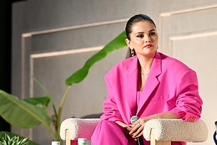 Актриса и певица Селена Гомес продолжает открыто говорить о своем психическом здоровье после постановки ей диагноза биполярного расстройства