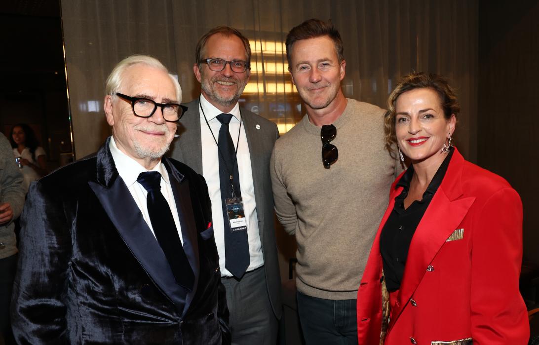 Брайан Кокс обрушился с критикой на ряд известных актеров, включая Джонни Деппа и Иэна Маккеллена, в новом интервью The Times UK