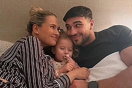 Молли-Мэй Хейг представила роскошный обновленный дизайн главной спальни, принадлежащей ей и ее партнеру Томми Фьюри, продолжая преображать свой особняк в Чешире стоимостью 5 миллионов фунтов стерлингов