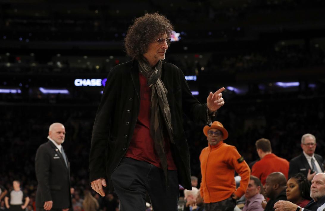 Бывшая сотрудница Говарда Стерна заявила в новом иске, что звезда SiriusXM и его жена, Бет Стерн, ввели необычайно строгие — а порой и крайне личные — правила для своего домашнего персонала