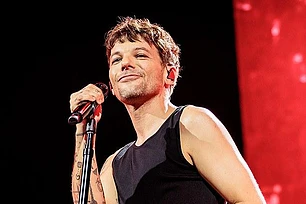 Луи Томлинсон пообещал фанатам возврат средств во время недавнего концерта, раскритиковав продажу билетов без обзора сцены