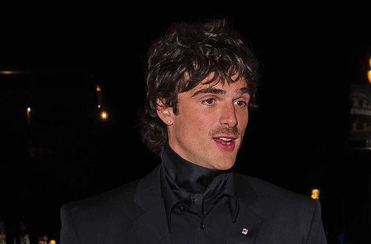 Возможно, зарождается новый громкий роман: Джейкоб Элорди целовался с Кендалл Дженнер на Coachella