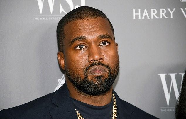 Канье Уэсту грозит судебный иск в связи с предполагаемым инцидентом насилия в отеле Chateau Marmont, где его обвиняют в нападении на мужчину без предупреждения два года назад