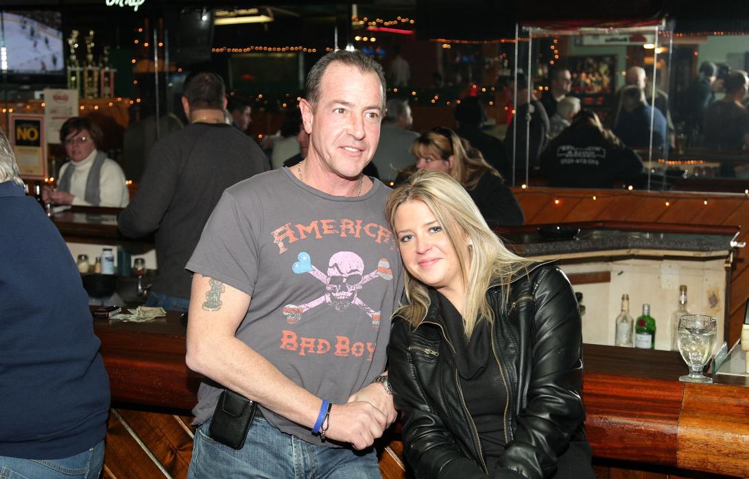 Мачеха Линдси Лохан, Кейт Лохан, арестована по обвинению в нападении на отца актрисы, Майкла Лохана, во вторник, подтверждает Page Six