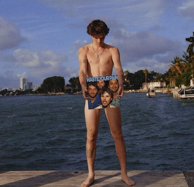 Круз Бекхэм и его девушка Джеки Апостел демонстрировали нежные чувства во время роскошного отдыха во Флориде