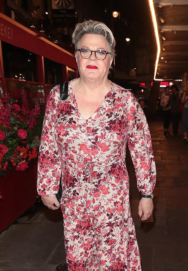 64-летний комик, актер и активист в подкасте ADHD! No You're Not с Полом Уайтхаусом и доктором Мине Конкбайыр.