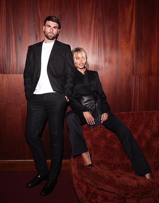 Стрессы подготовки к свадьбе и её огромная стоимость заставили Молли и Тома продать всё.