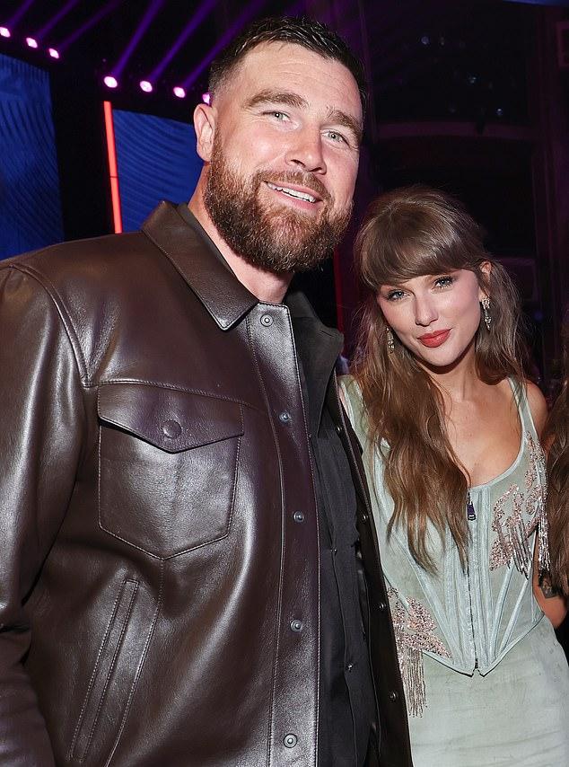 Тейлор Свифт и Трэвис Келси, как сообщается, сыграют свадьбу в июле.